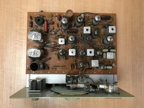 HW-32 inside top