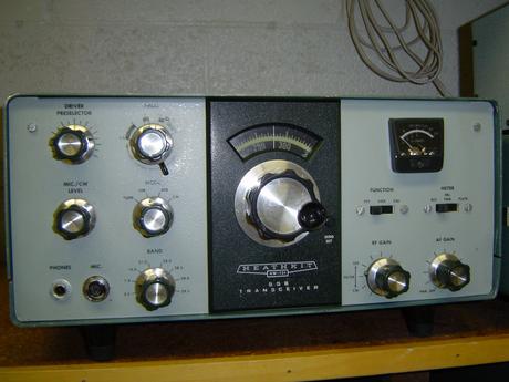 Picture of the HW-101.